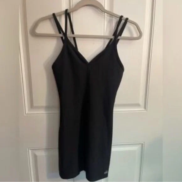 ALO Yoga Black Athletic Shorts - Picture 2 of 5